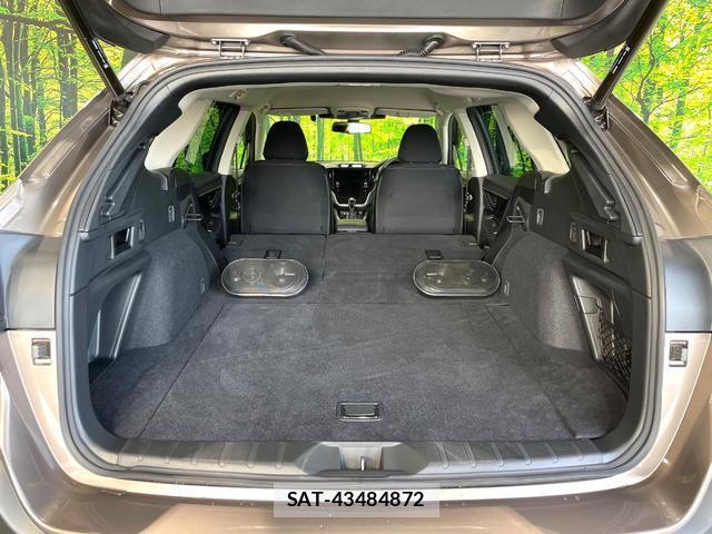 Subaru OUTBACK 2023-01 8279474-9