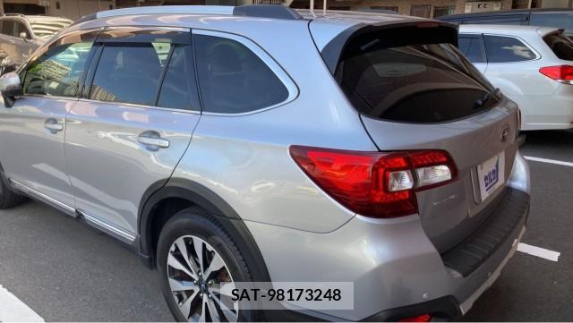 Subaru OUTBACK 2016-03 8280538-13