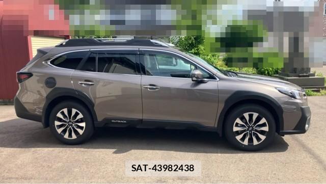 Subaru OUTBACK 2025-03 8280936-3