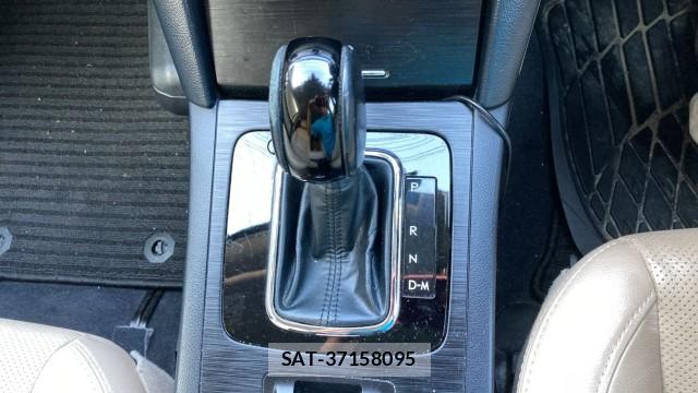 Subaru OUTBACK 2016-01 8281334-14