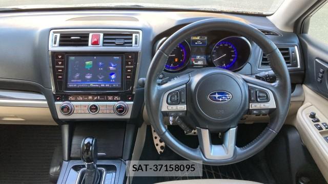 Subaru OUTBACK 2016-01 8281334-16