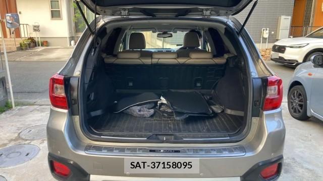 Subaru OUTBACK 2016-01 8281334-17