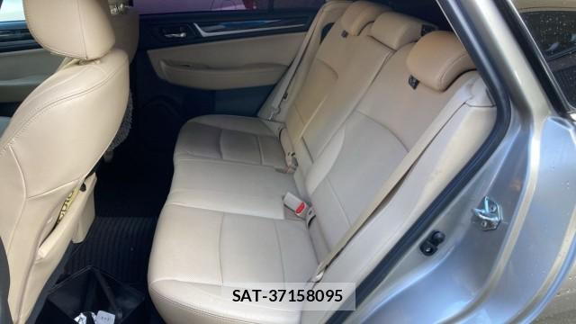 Subaru OUTBACK 2016-01 8281334-6