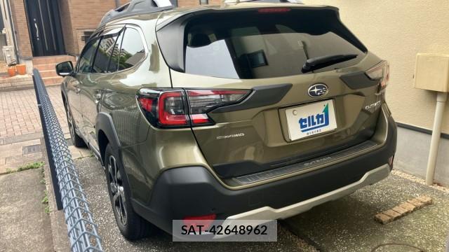 Subaru OUTBACK 2021-12 8281431-13