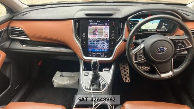 Subaru OUTBACK 2021-12 8281431-2