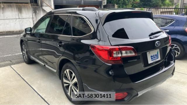 Subaru OUTBACK 2020-11 8281640-12