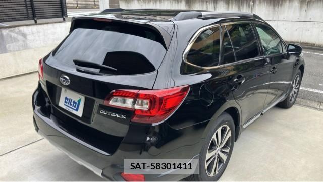 Subaru OUTBACK 2020-11 8281640-13