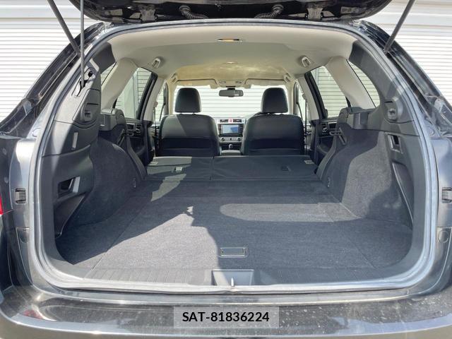 Subaru OUTBACK 2016-10 8282859-10