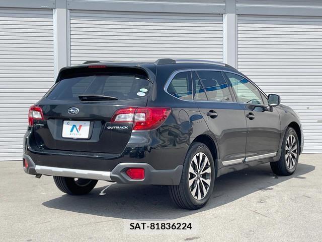 Subaru OUTBACK 2016-10 8282859-17