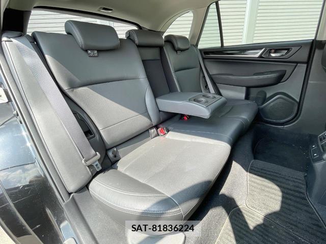 Subaru OUTBACK 2016-10 8282859-9
