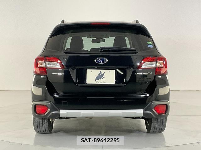 Subaru OUTBACK 2017-11 8284636-5