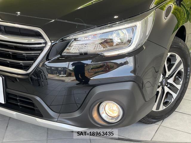 Subaru OUTBACK 2018-01 8284946-11