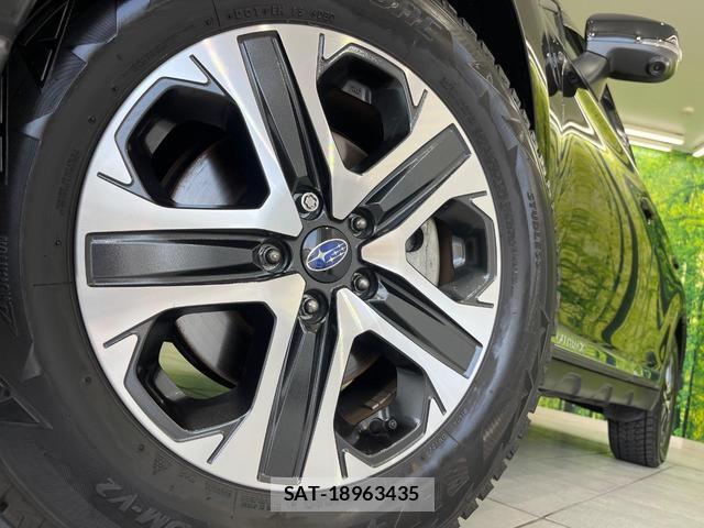 Subaru OUTBACK 2018-01 8284946-12