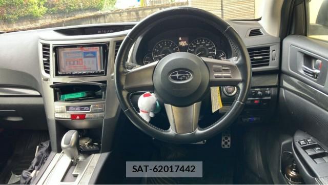 Subaru LEGACY TOURING WAGON 2012-03 8280458-16