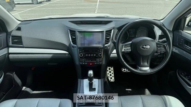 Subaru LEGACY TOURING WAGON 2013-03 8282241-2