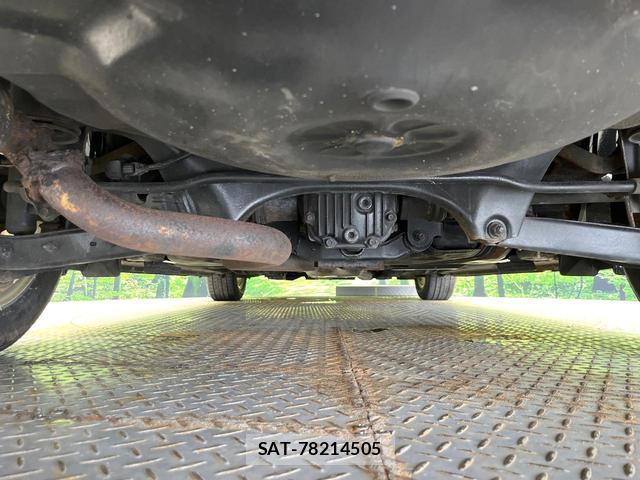 Subaru LEGACY TOURING WAGON 2010-07 8282772-18