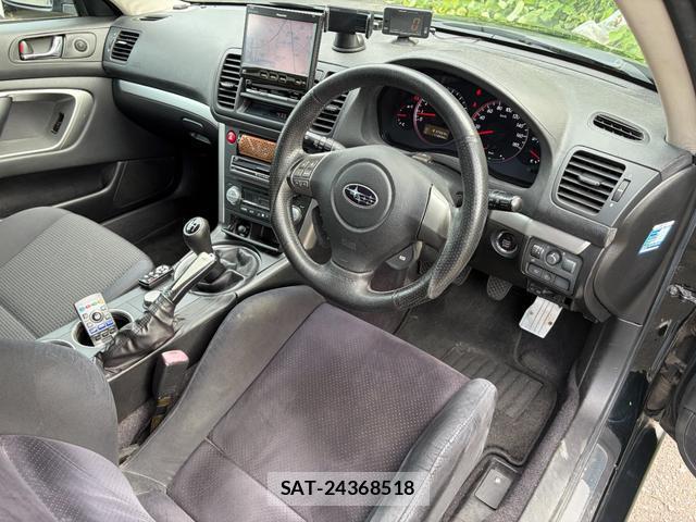 Subaru LEGACY TOURING WAGON 2007-10 8284068-9
