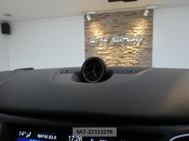 Maserati LEVANTE 2018-11 8280016-14