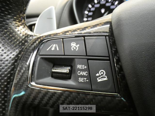 Maserati LEVANTE 2018-11 8280016-15
