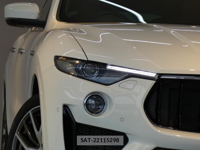 Maserati LEVANTE 2018-11 8280016-2