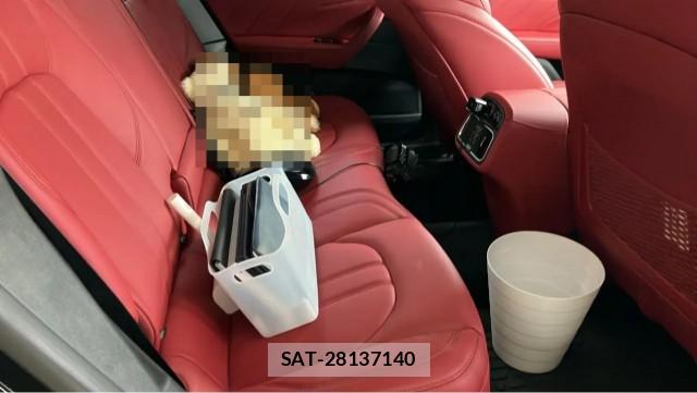 Maserati LEVANTE 2021-09 8280688-6