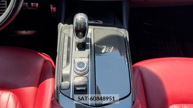 Maserati LEVANTE 2016-10 8281110-14