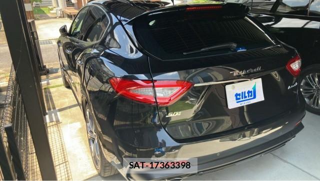 Maserati LEVANTE 2021-03 8282461-13