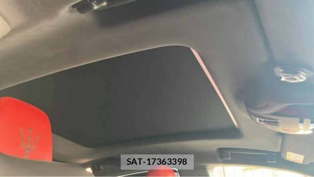 Maserati LEVANTE 2021-03 8282461-15