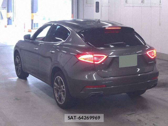 Maserati LEVANTE 2016-11 8284535-1