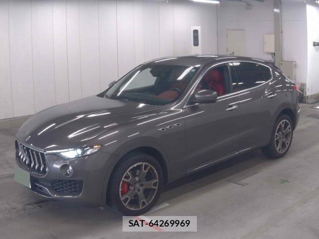 Maserati LEVANTE 2016-11 8284535-3