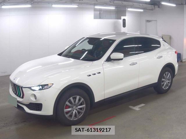 Maserati LEVANTE 2019-09 8284537-4