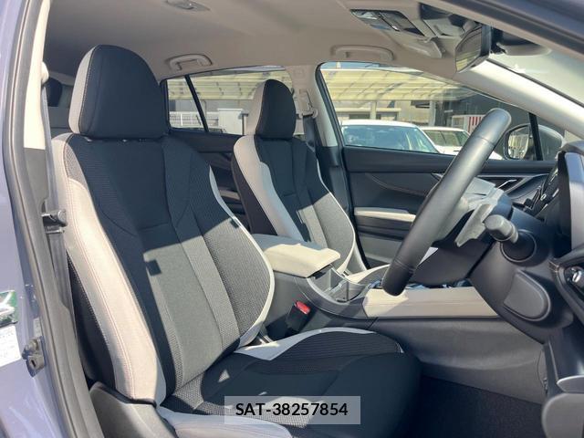 Subaru LAYBACK 2024-03 8282522-10