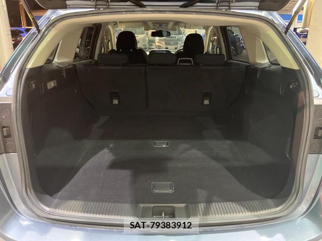 Subaru LEVORG 2015-08 8279297-11