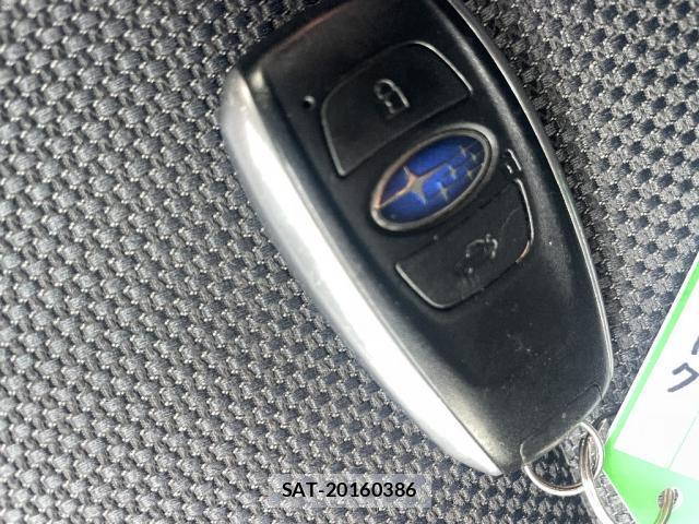 Subaru LEVORG 2014-08 8280327-13