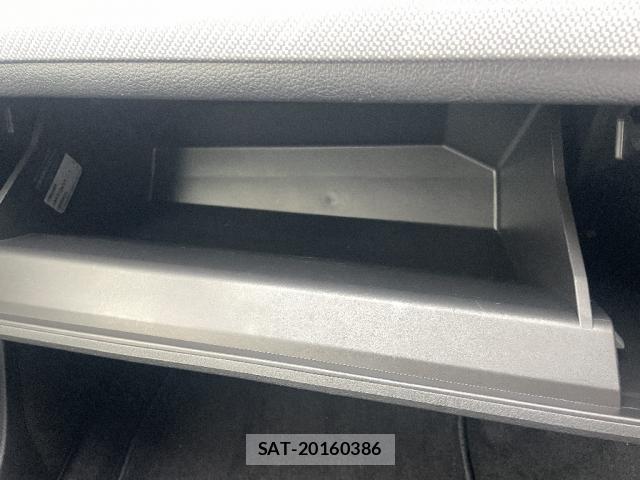 Subaru LEVORG 2014-08 8280327-14