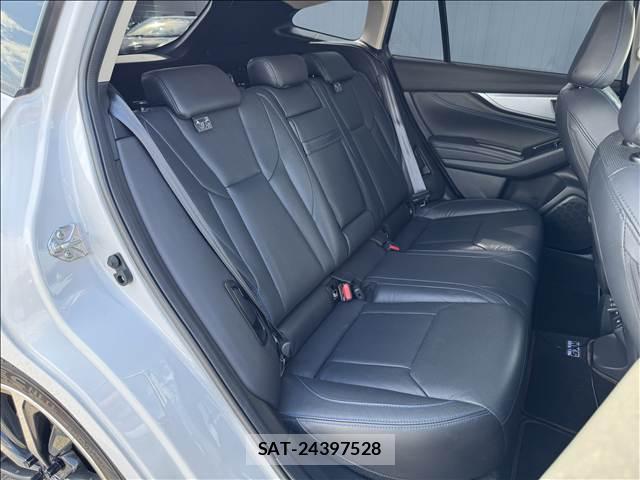 Subaru LEVORG 2022-09 8280377-8