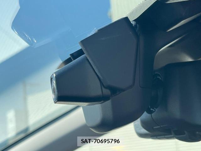 Subaru LEVORG 2021-03 8282523-5