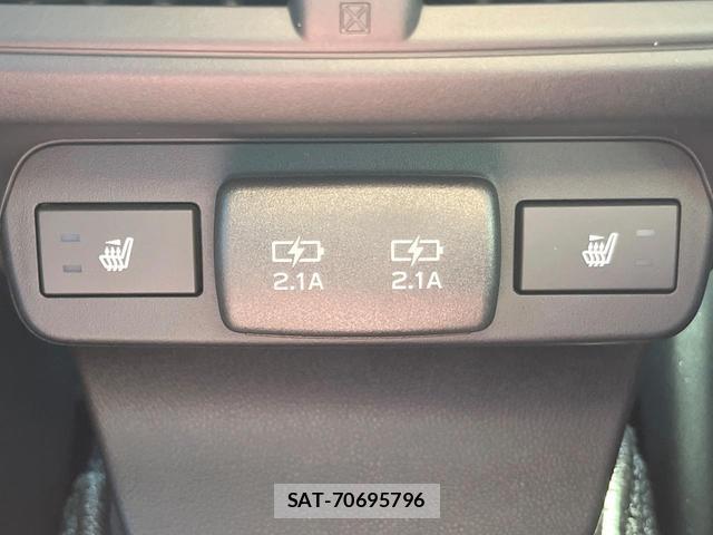 Subaru LEVORG 2021-03 8282523-8