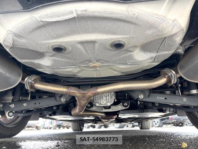 Subaru LEVORG 2021-10 8282815-18