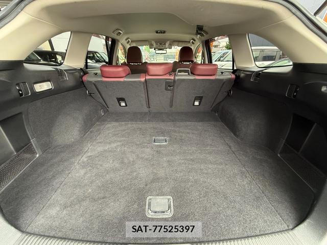 Subaru LEVORG 2017-09 8284095-9