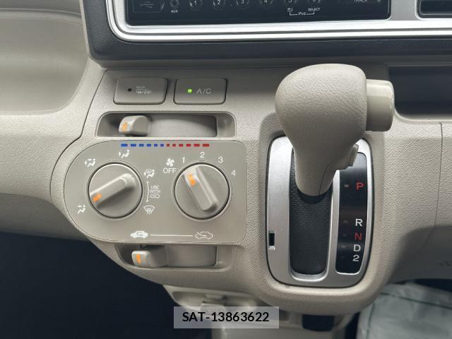 Honda LIFE 2012-05 8280336-10