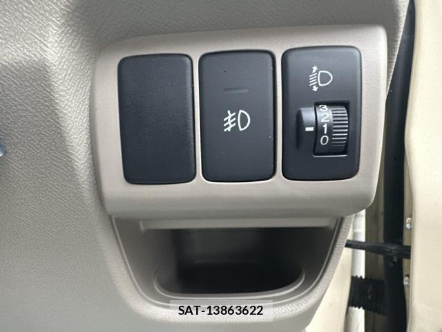 Honda LIFE 2012-05 8280336-11
