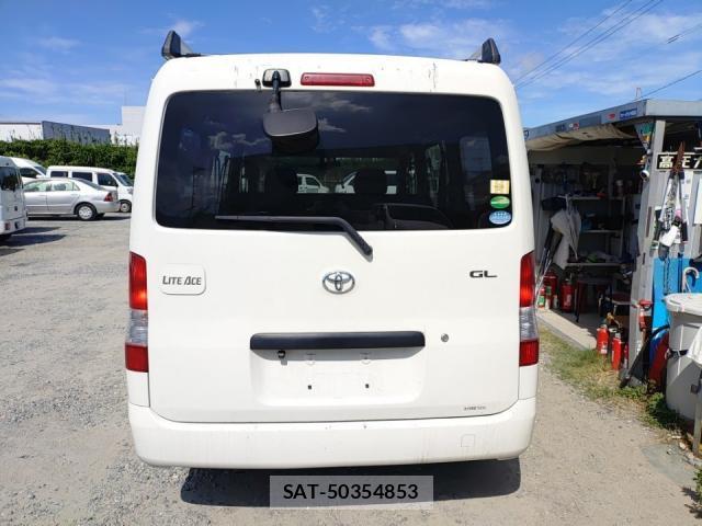 Toyota LITEACE VAN 2018-01 8279865-4