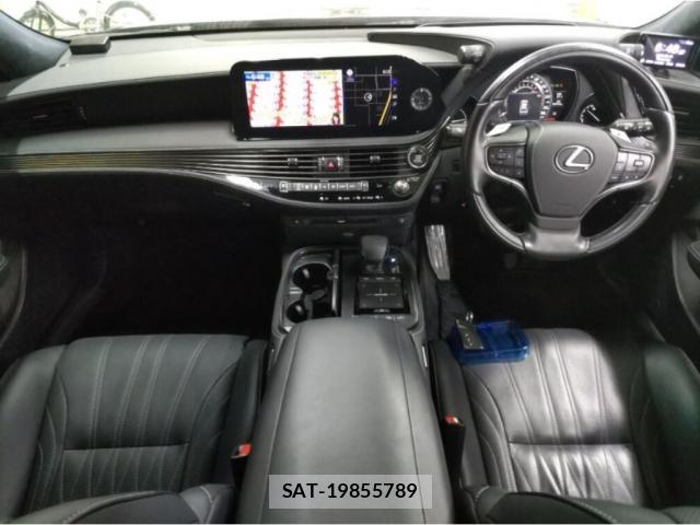 Lexus LS 2022-09 8276958-2