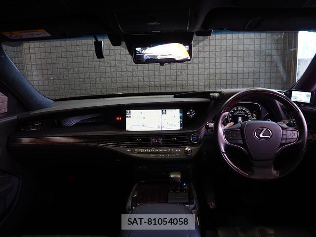 Lexus LS 2018-01 8277705-2