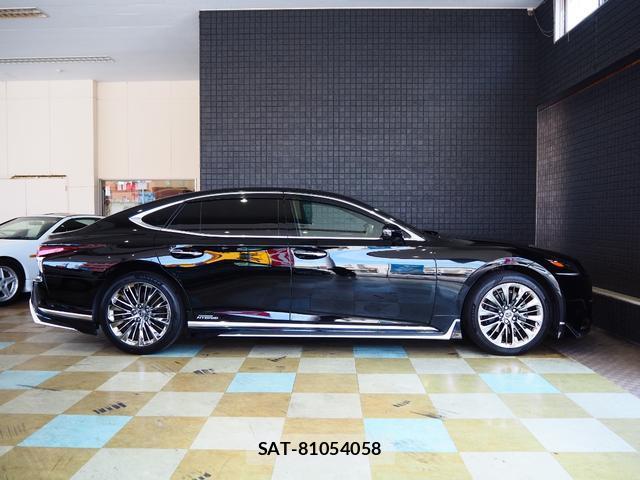 Lexus LS 2018-01 8277705-3
