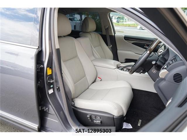 Lexus LS 2014-05 8278102-13