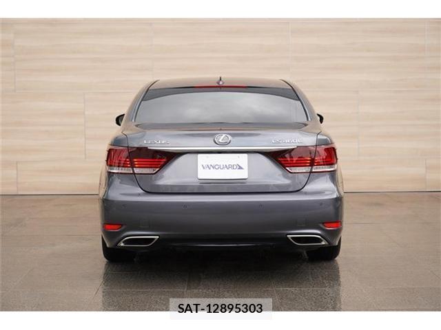 Lexus LS 2014-05 8278102-3