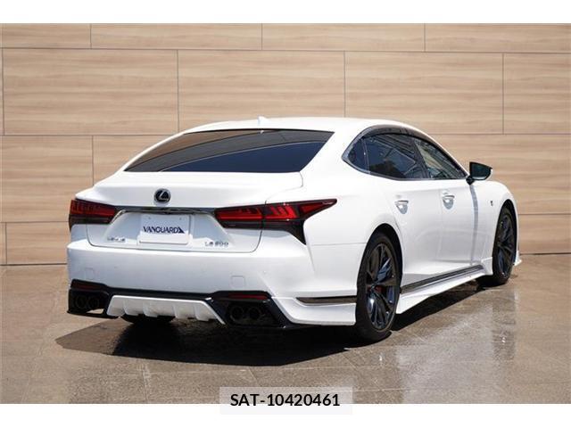 Lexus LS 2021-11 8278111-1