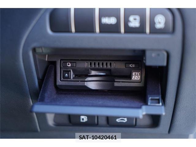 Lexus LS 2021-11 8278111-9